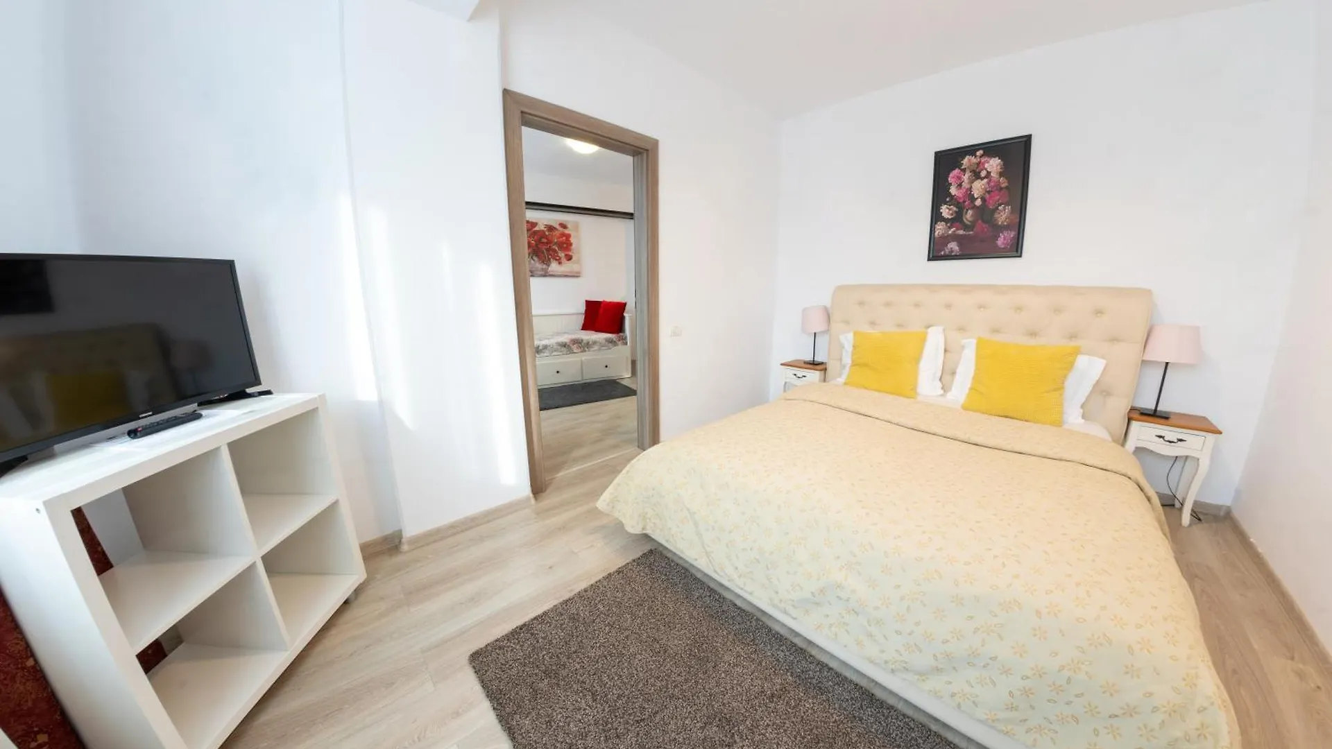 Avenue Parliament Old Town - Avenue Hotels Bucharest 3*,